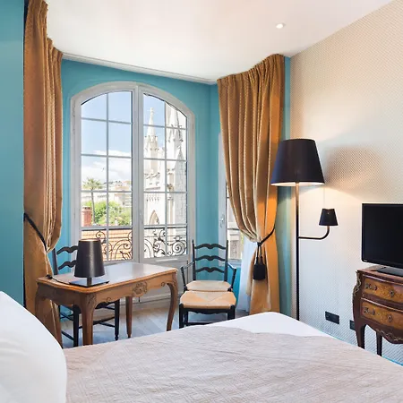 Hotel Le Grimaldi By Happyculture 4*