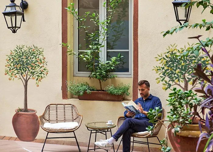 מלון Le Grimaldi By Happyculture 4*